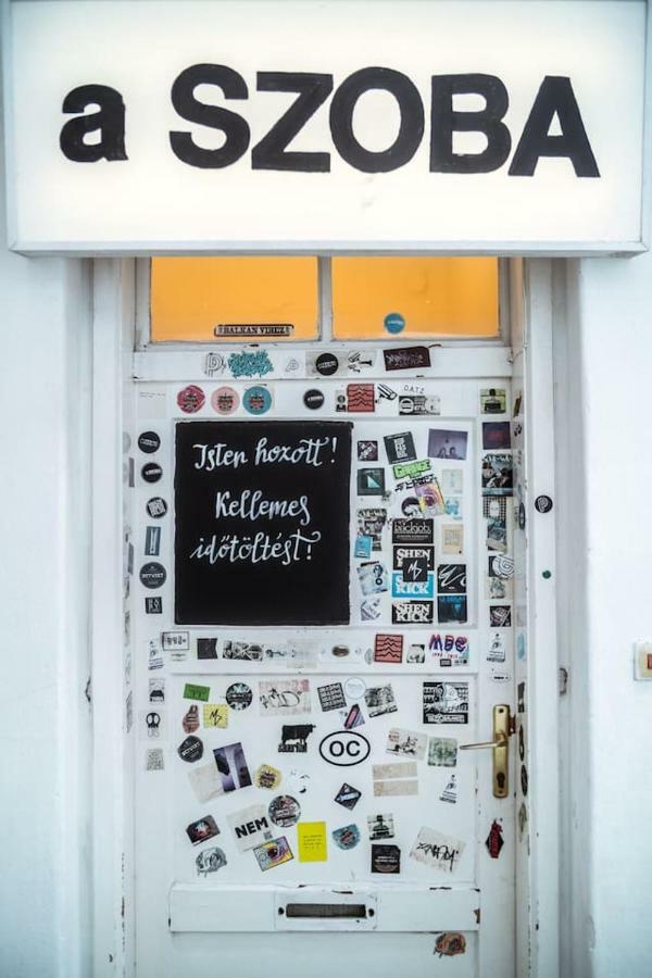 A Szoba Apartman Pecs Exterior photo